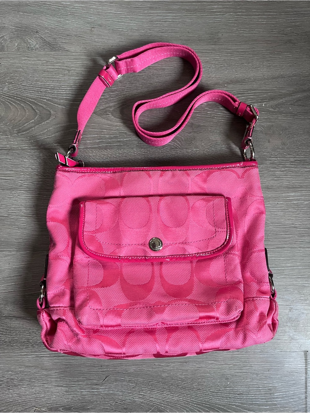 Coach Poppy Kyra Daisy Pink Signature Canvas Crossbody Bag Jacquard Purse F16650